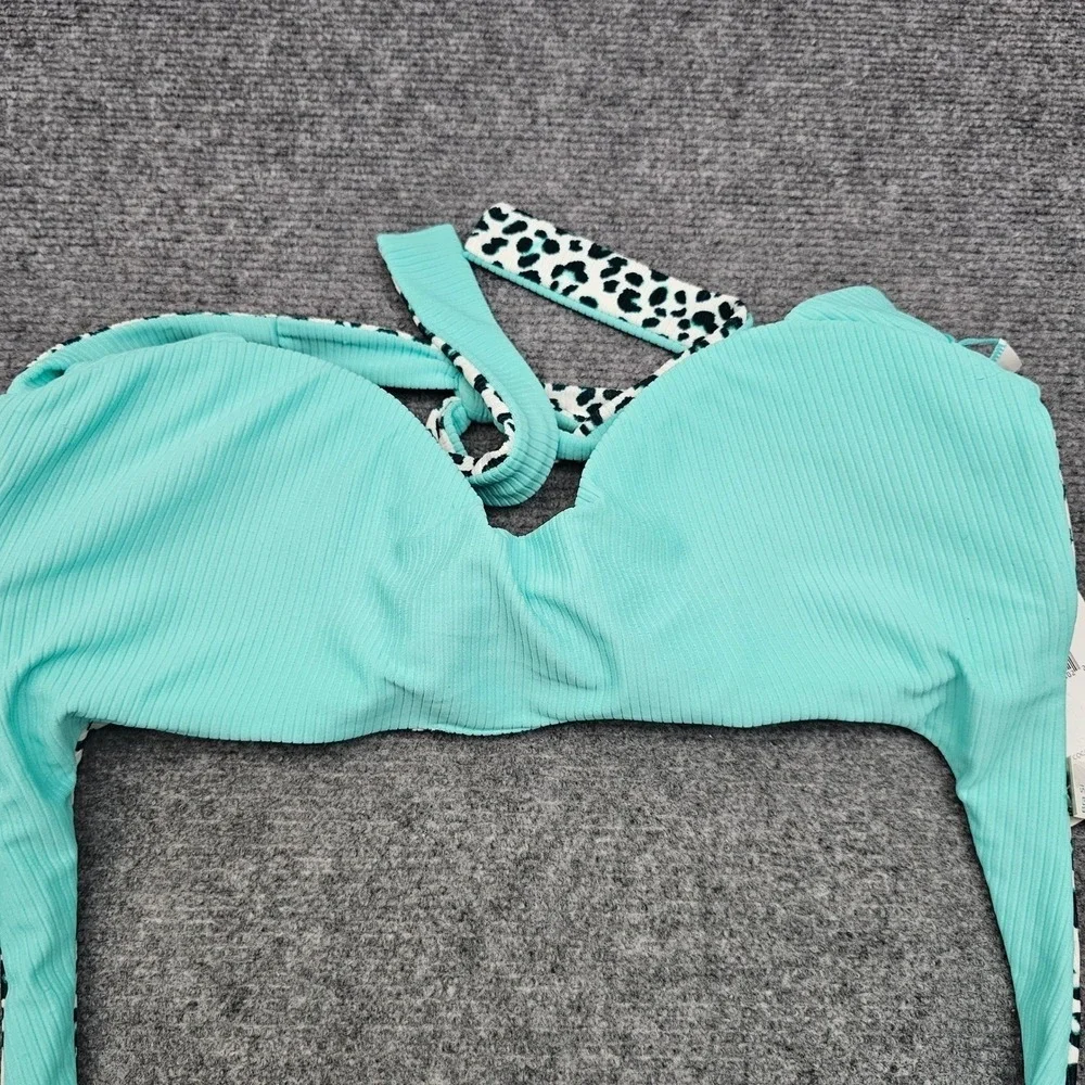 Coco Reef Underwire Bikini Women 36/38DD Teal Leopard Reversible Ribbed Swim Top